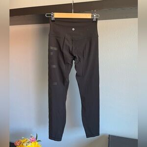 Black lululemon leggings like new size 6